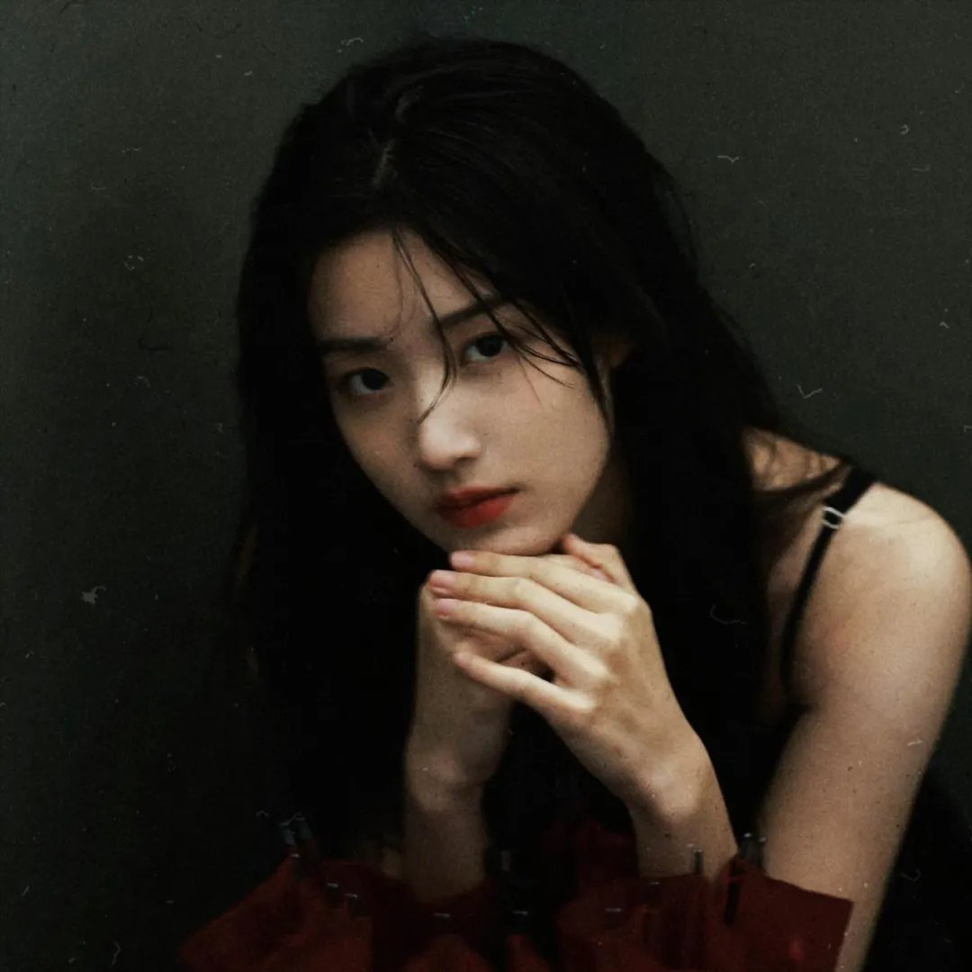 顾盼生香